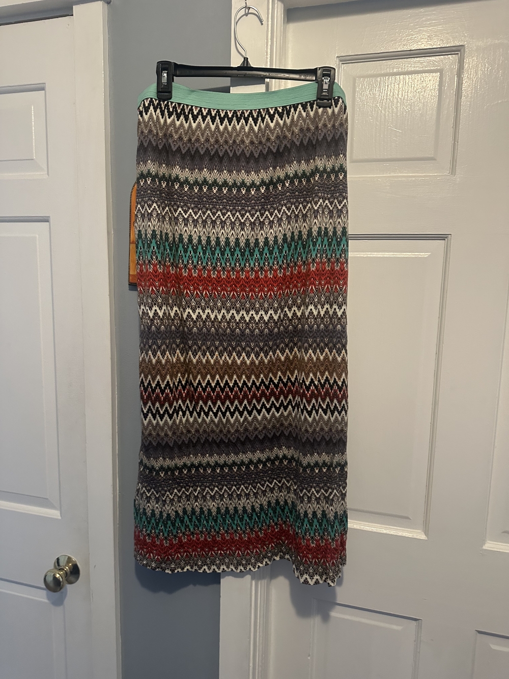 Bobeau Multicolor Chevron Knit Maxi Skirt - Turquoise & Red 1X